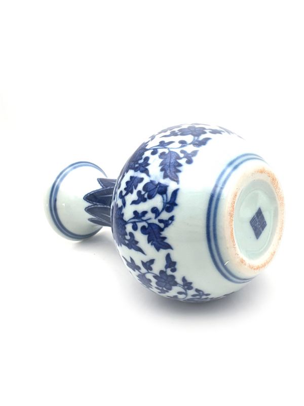 jarron pequeño de porcelana china - Blanco y Azul - Flor 2