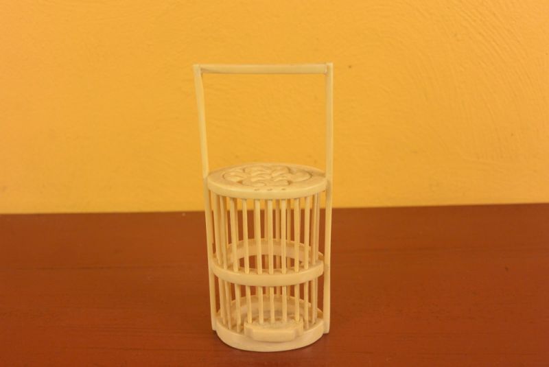 Jaula de Grillos de Hueso 1