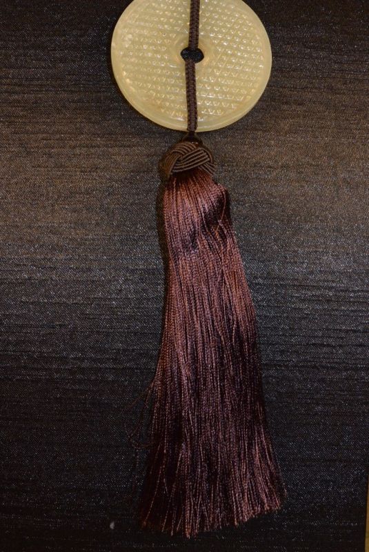 Haga clic en la imagen para ampliar Joya de Creación Ethnica Jade y Seda marrón 3