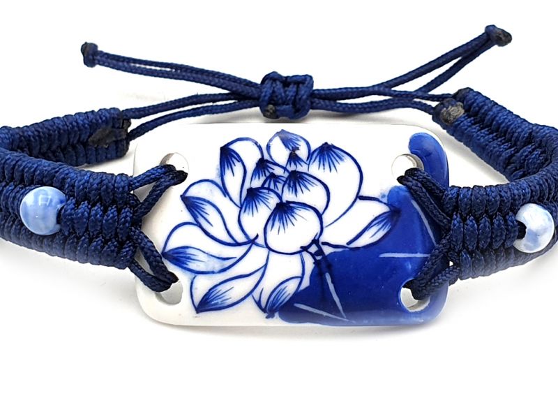 Joyería Cerámica Colección Blanco y Azul - Pulsera - China - Flor de loto grande 2