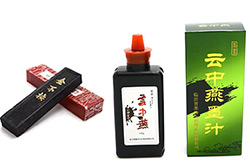 Encre chinoise pour la calligraphie