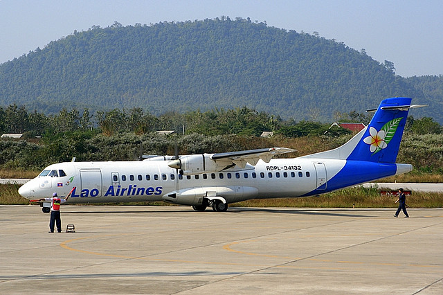 avion air lao pour le vietnam