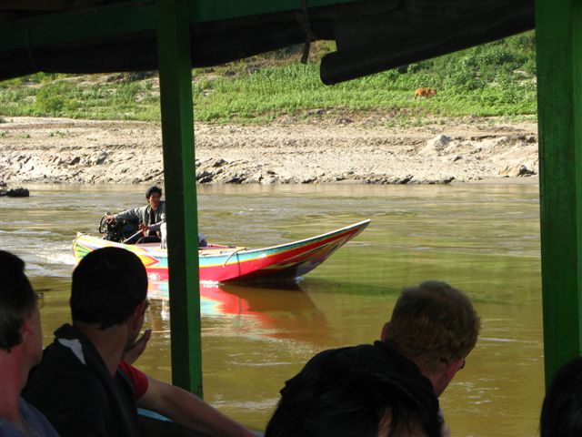 Frontiere thailande bateau 