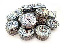 Petites boites chinoises en porcelaine