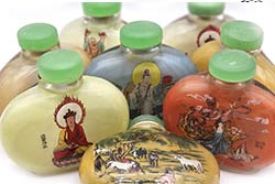 Tabatières en Verre