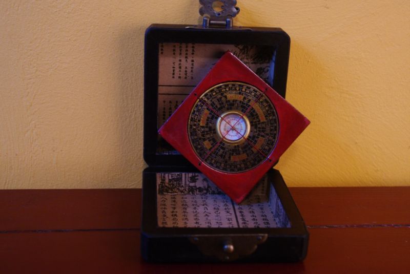 Klein Feng Shui Kompass Schwarz 3