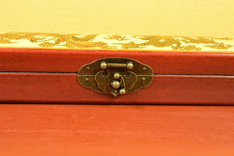 Klein lange Holzkiste Chinese Rot und gelb Drache 2