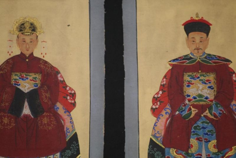 Kleine Ahnenpaare und Kaiser Chinesische Malerei Dunkelrot 2