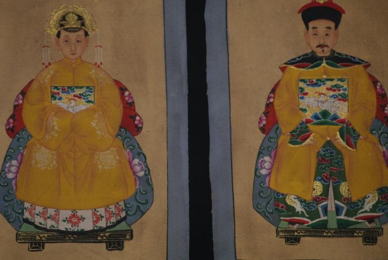 Kleine Ahnenpaare und Kaiser Chinesische Malerei Gelb 2