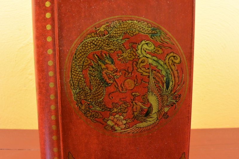Kleine Asiatische Holzschatullen Roter Drache Buchform 2