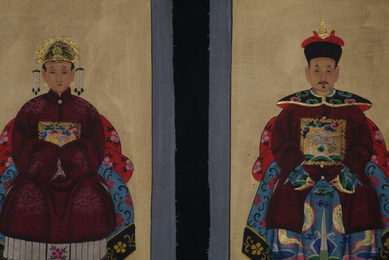 Kleine Chinesische Kaiser - Qing Dynastie - Bordeauxrot 2