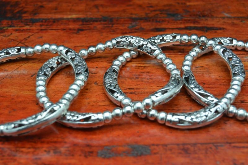 Kleine Ethnische Armband 4 Blumen 4