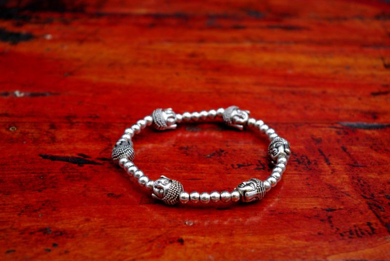 Kleine Ethnische Armband Buddha Köpfe und Perlen 3