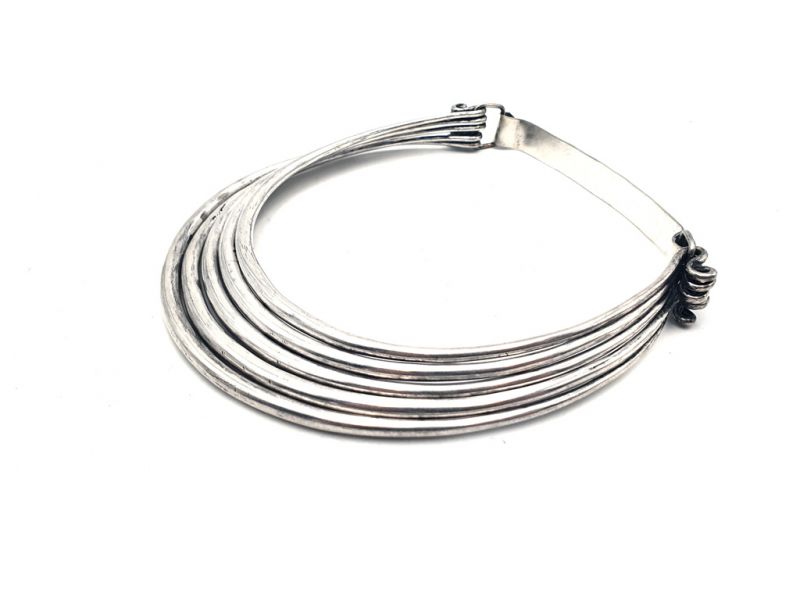 Kleine Miao Wendelring 5 Zeilen 3