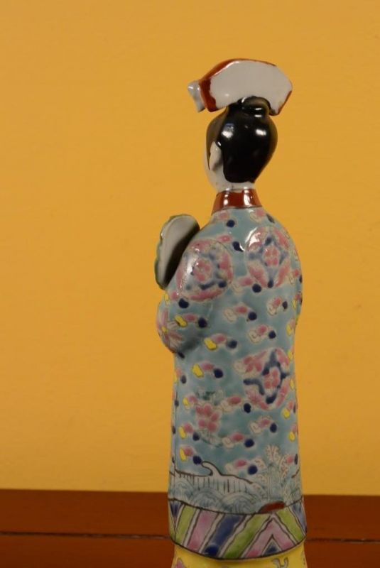 Kleine Porzellan Statuen aus China - Frau 3 5