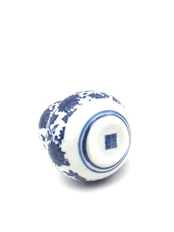 Bilder überfliegen für die vergrößerung Kleine Vase aus chinesischem Porzellan - Weiß und Blau - Blume 7 2
