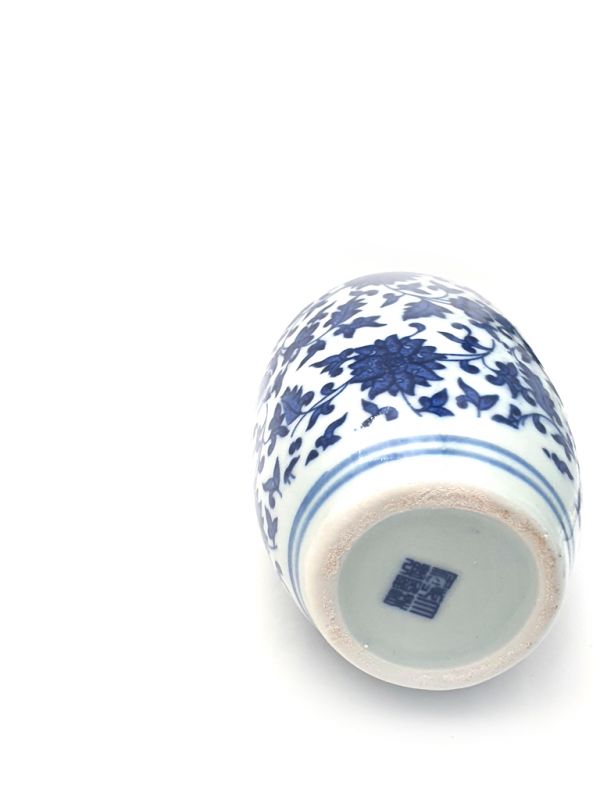 Bilder überfliegen für die vergrößerung Kleine Vase aus chinesischem Porzellan - Weiß und Blau - Blume 9 2