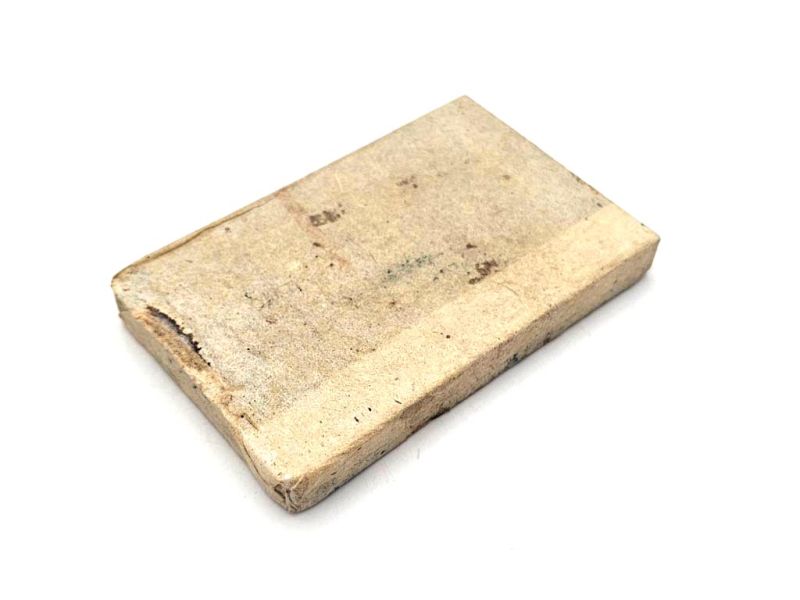 Kleiner antiker Pu-Erh-Teeklotz - Dekor & Erbe - Chinesin mit ihrem Fächer 4
