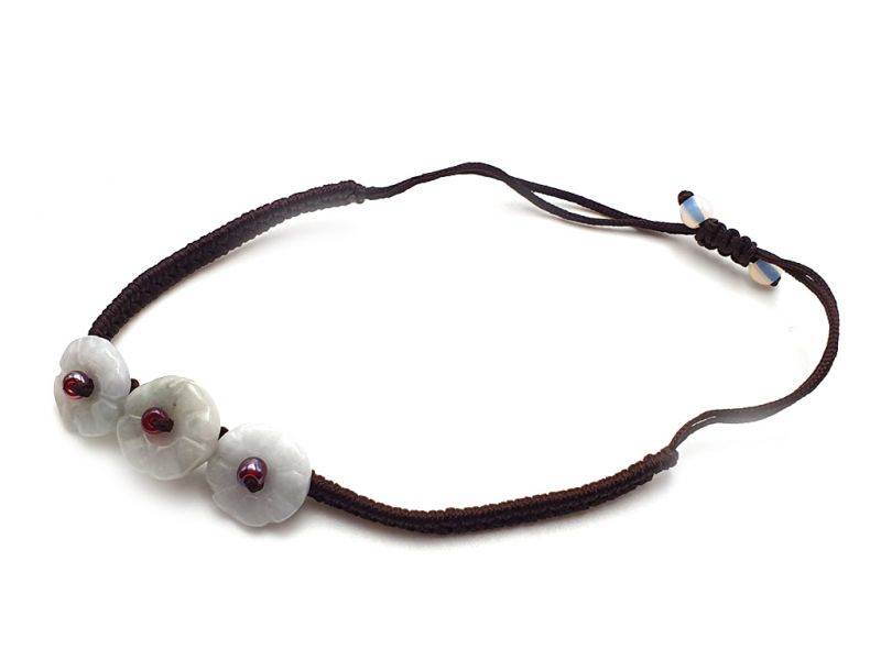 Kleines Jade Armband 3 Jadeblumen - braune Schnur 3