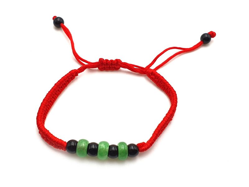 Kleines Jade Armband 3 Jadescheiben - Rote Schnur 3
