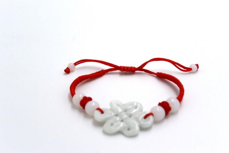 Kleines Jade Armband Endlosknoten - Rot 2