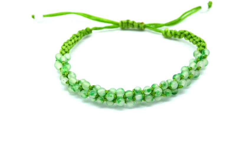 Kleines Jade Armband Kleine Perlen Grün / Weiß 2