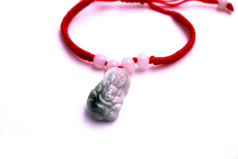 Kleines Jade Armband Rotes Armband - Grüner und weißer Buddha 2