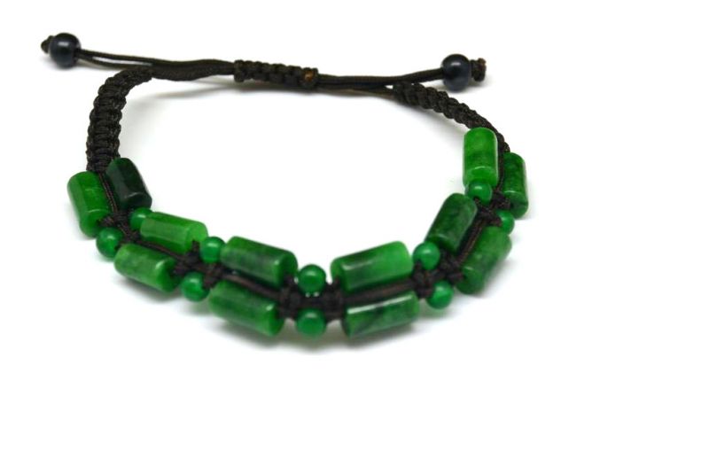 Kleines Jade Armband Smaragdgrün 2