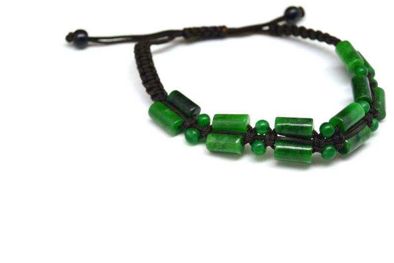 Kleines Jade Armband Smaragdgrün 3