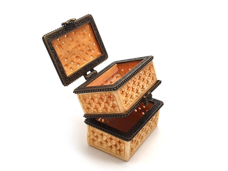 Knochen box Doppelboxen 4