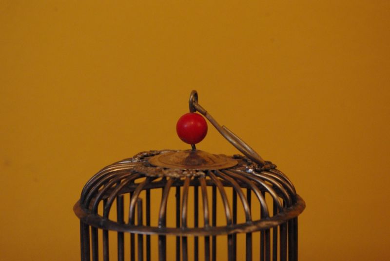 Large Chinese cricket cage in metal 2
