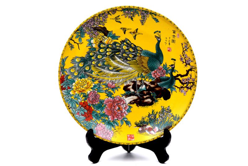 Large Chinese porcelain plate 33cm - The peacock 1