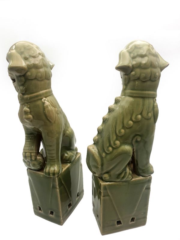 Large Fu Dog pair in porcelain - Celadon green 4