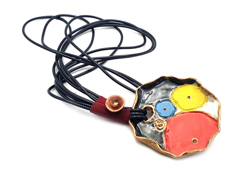 Large waterlily ceramic pendant 3