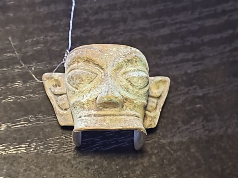 Masque chinois SanXingDui en cuivre - Reproduction d'art antique