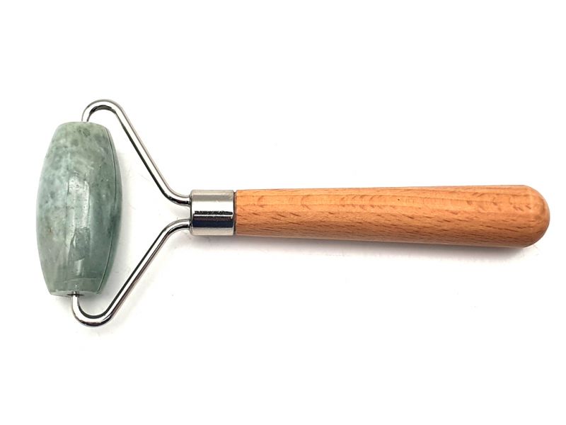 Haga clic en la imagen para ampliar Medicina china - Rodillo simple de Jade en Jade real - Verde 1
