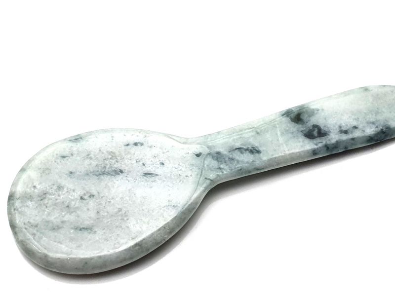 Medicina Tradicional China - Cuchara de Jade Gua Sha - Blanco y Verde manchado 2