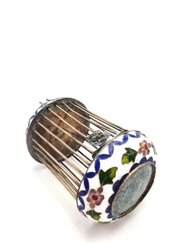 Large Metal Cloisonné Crickets Boxe White Flower 4