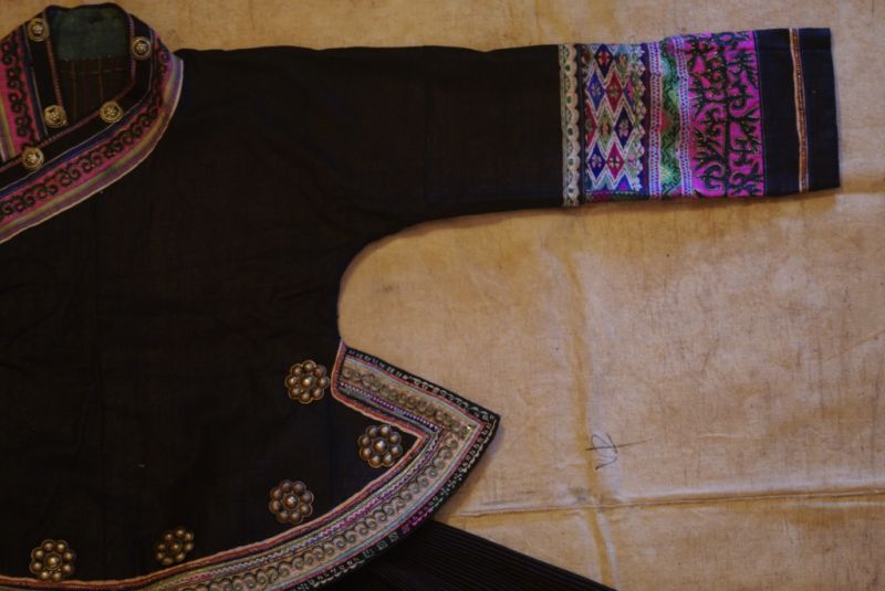 Miao Costume 2