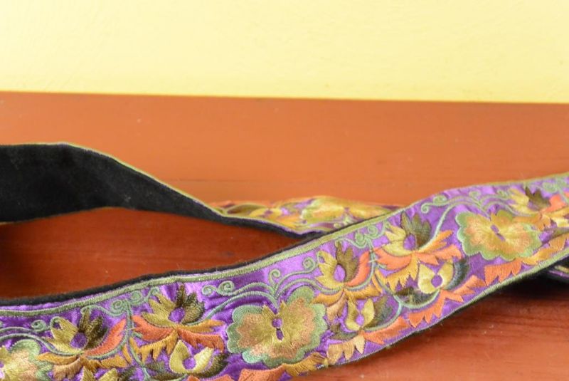 Miao Gürtel Stickerei Lila Farbe 4