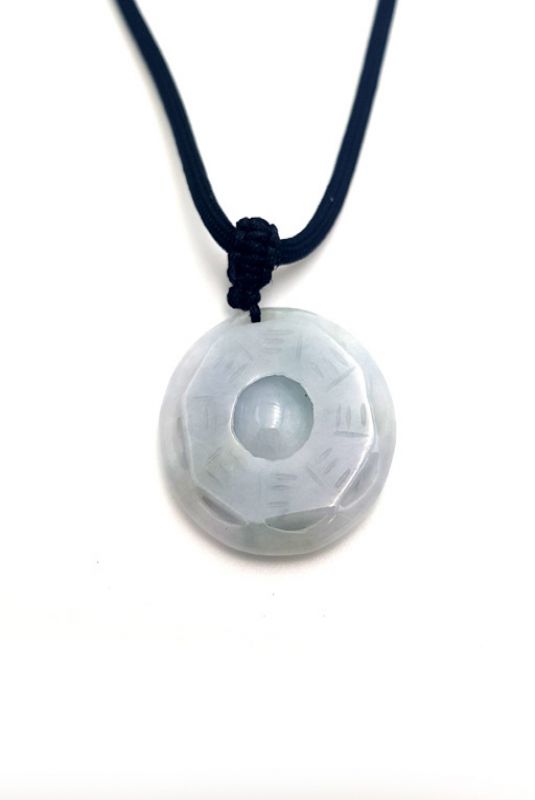 Necklace with Jade pendant Bagua - Translucent Green 2