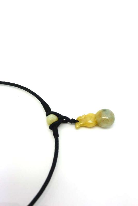 Necklace with Small Jade pendant Wu Lou 4