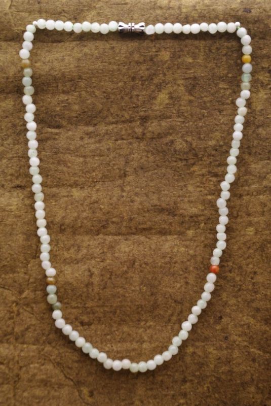 Necklaces with 108 small jade beads 5