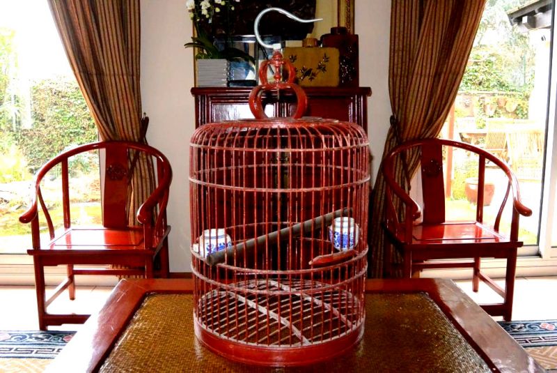 Old Chinese big wooden birdcage 2