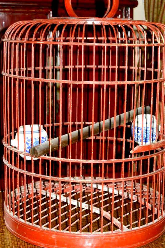 Old Chinese big wooden birdcage 5