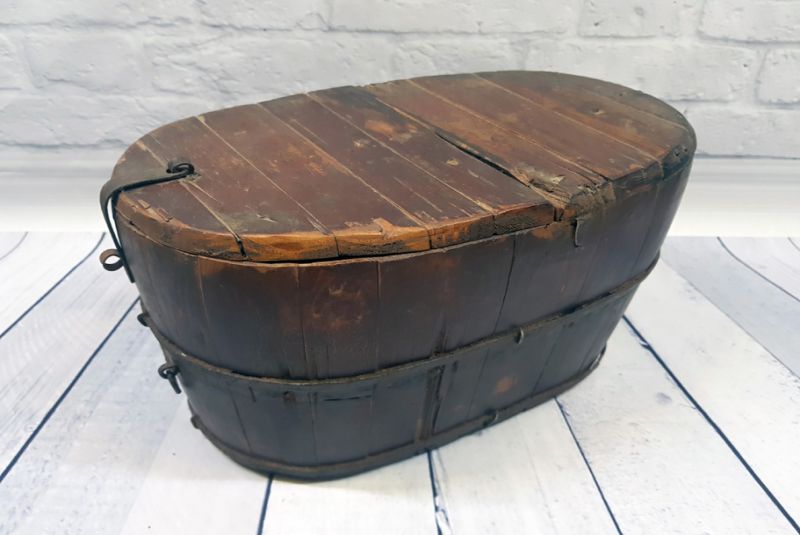 Old Chinese Box Box for transporting rice 1