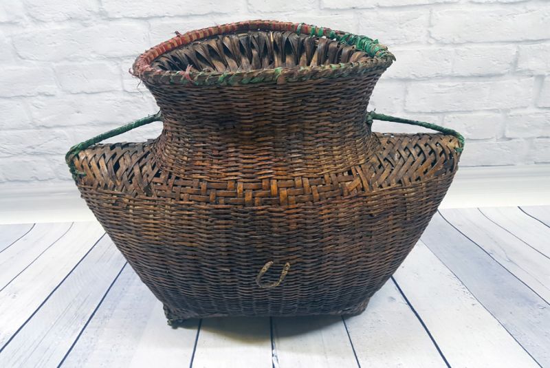 Old Chinese braided box - Basket weaving - Ancient Large Chinese fishing trap 1