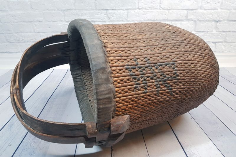 Old Chinese braided rice basket - Basket weaving - Dark Brown 3