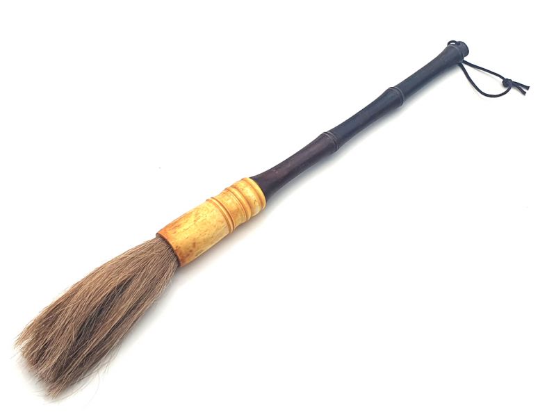 Old Chinese Brush - Wood - Brown handle and red hair 1