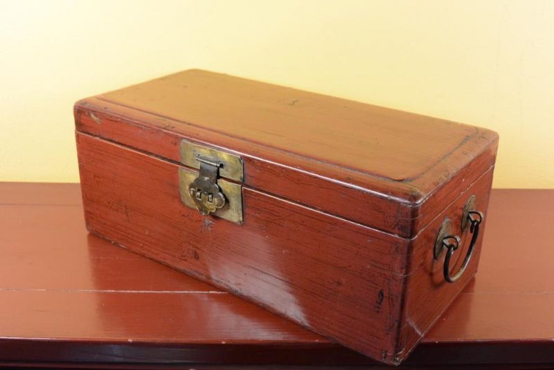 Old Chinese Chest Brown / Red 3